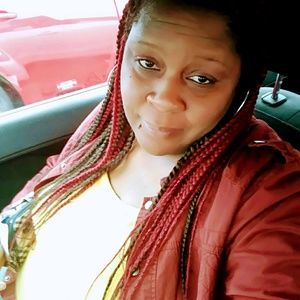 Meet your Posher, Roshanda